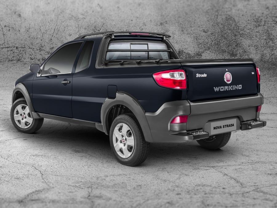  Fiat Strada Working CE 2013 года  (фото 3 из 9)